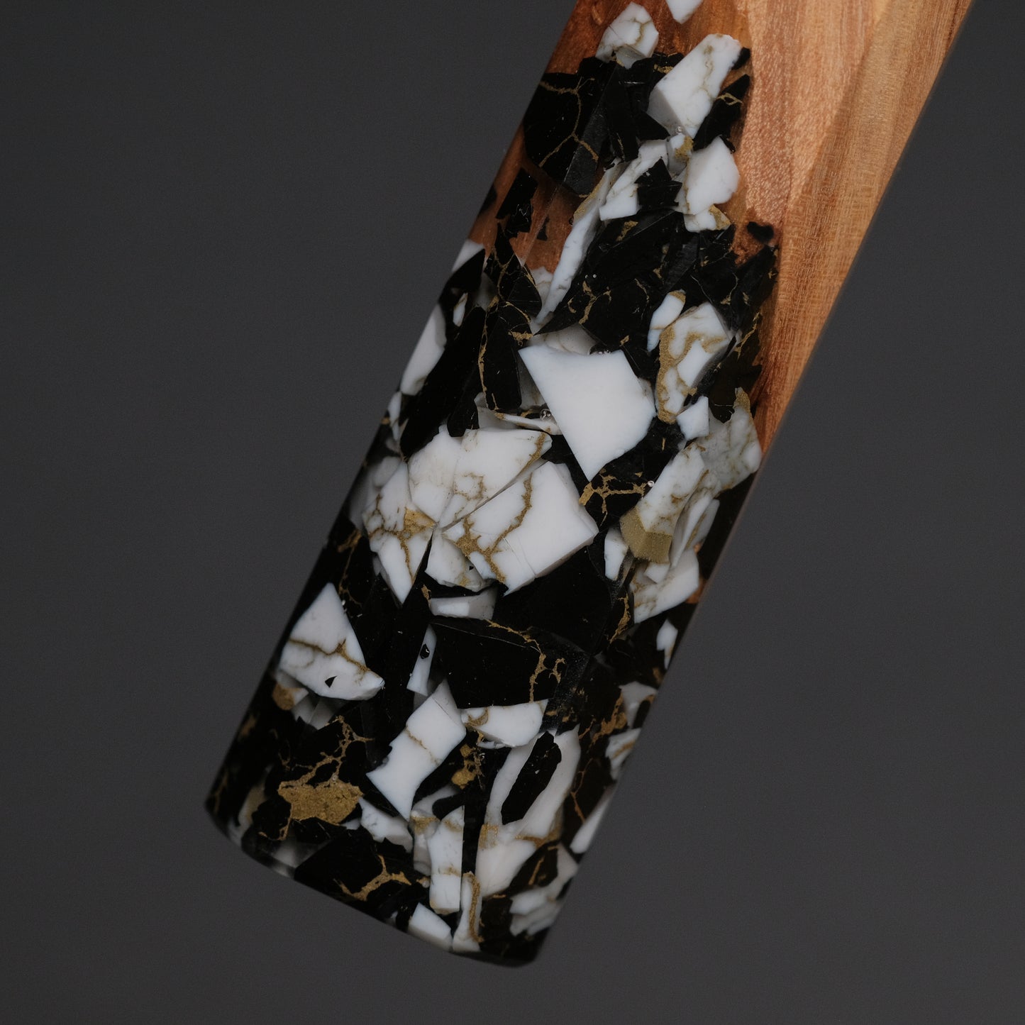 Ajikataya White #2 Matsuba Damascus Santoku 180 Olive/ TQPRV Handle (#20)