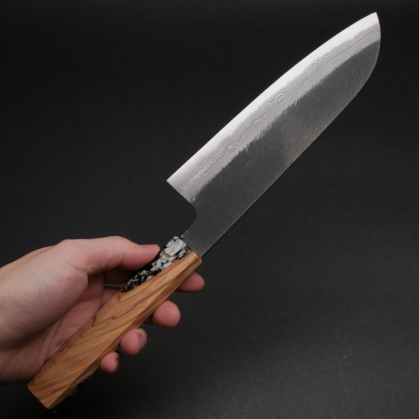 Ajikataya White #2 Matsuba Damascus Santoku 180 Olive/ TQPRV Handle (#20)