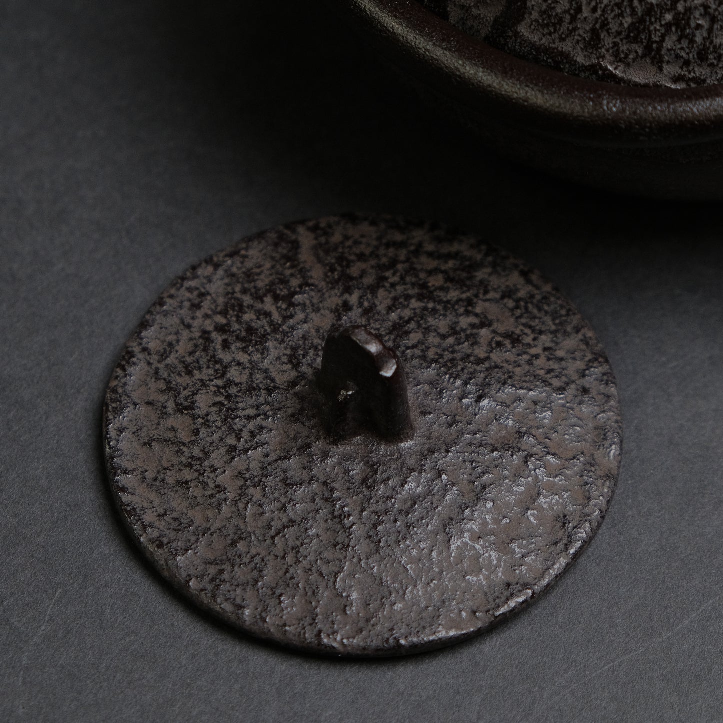 Komon Yamagata Imoto Kofu ( Tea Pot)