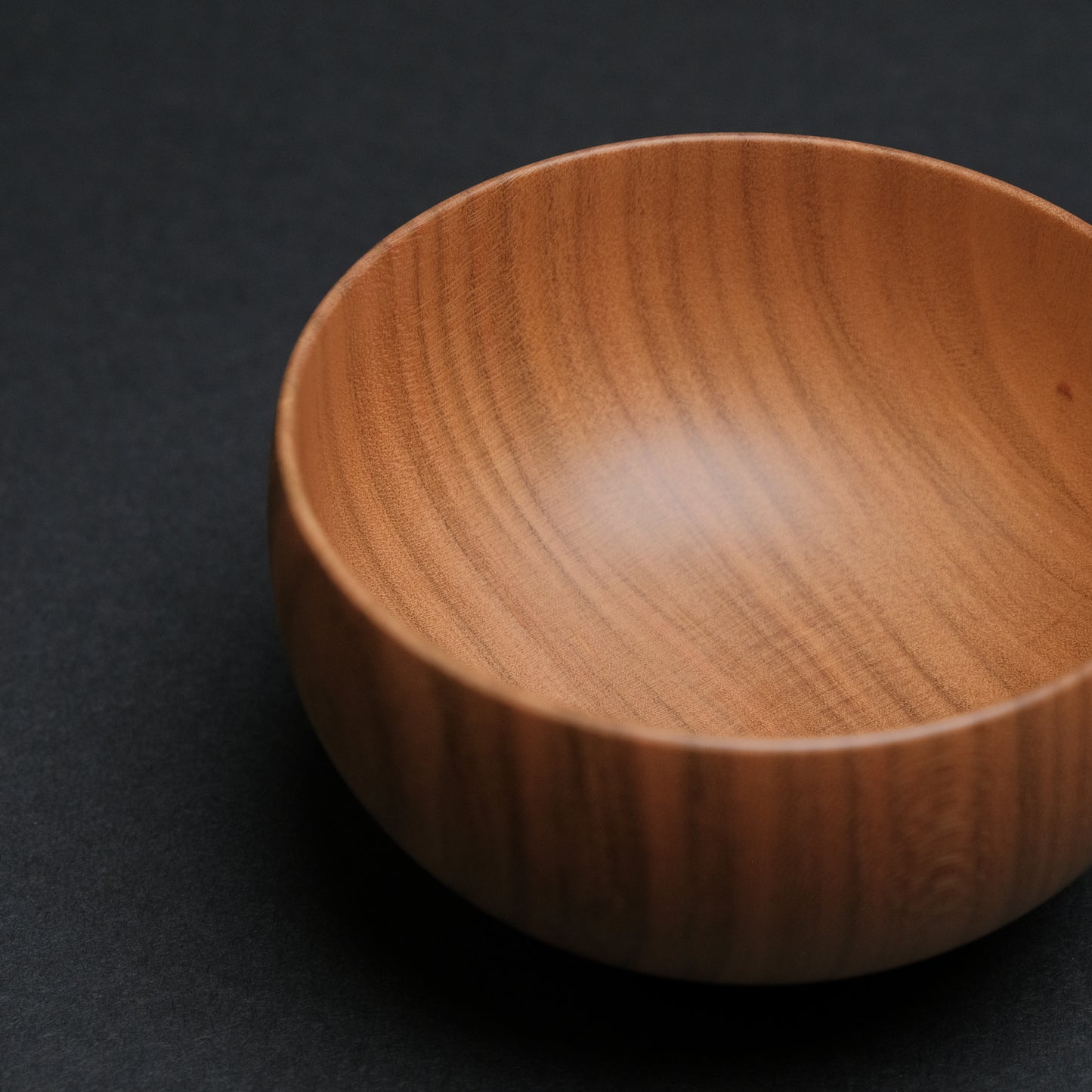 Komon Yamanaka Shikki Pedestal Bowl