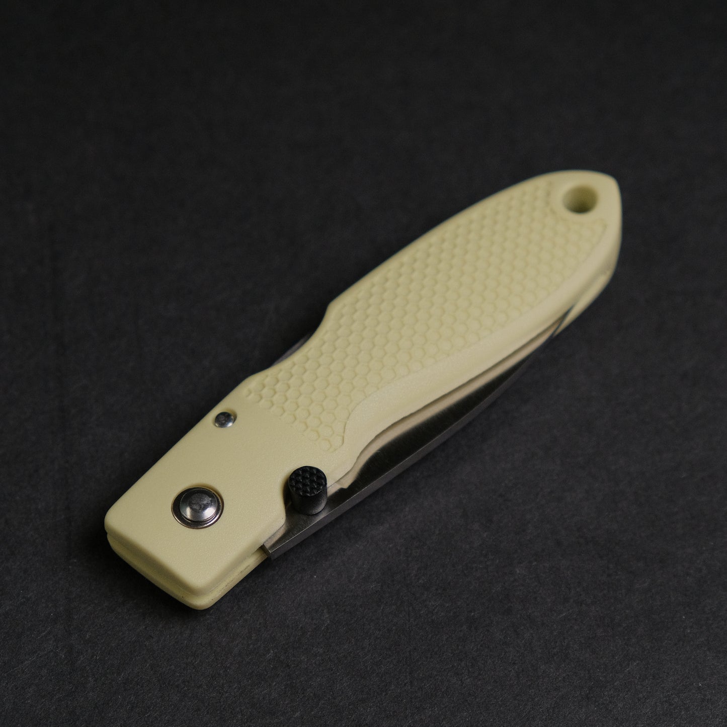 MOKI Coupe Folding Knife Grilon Handle