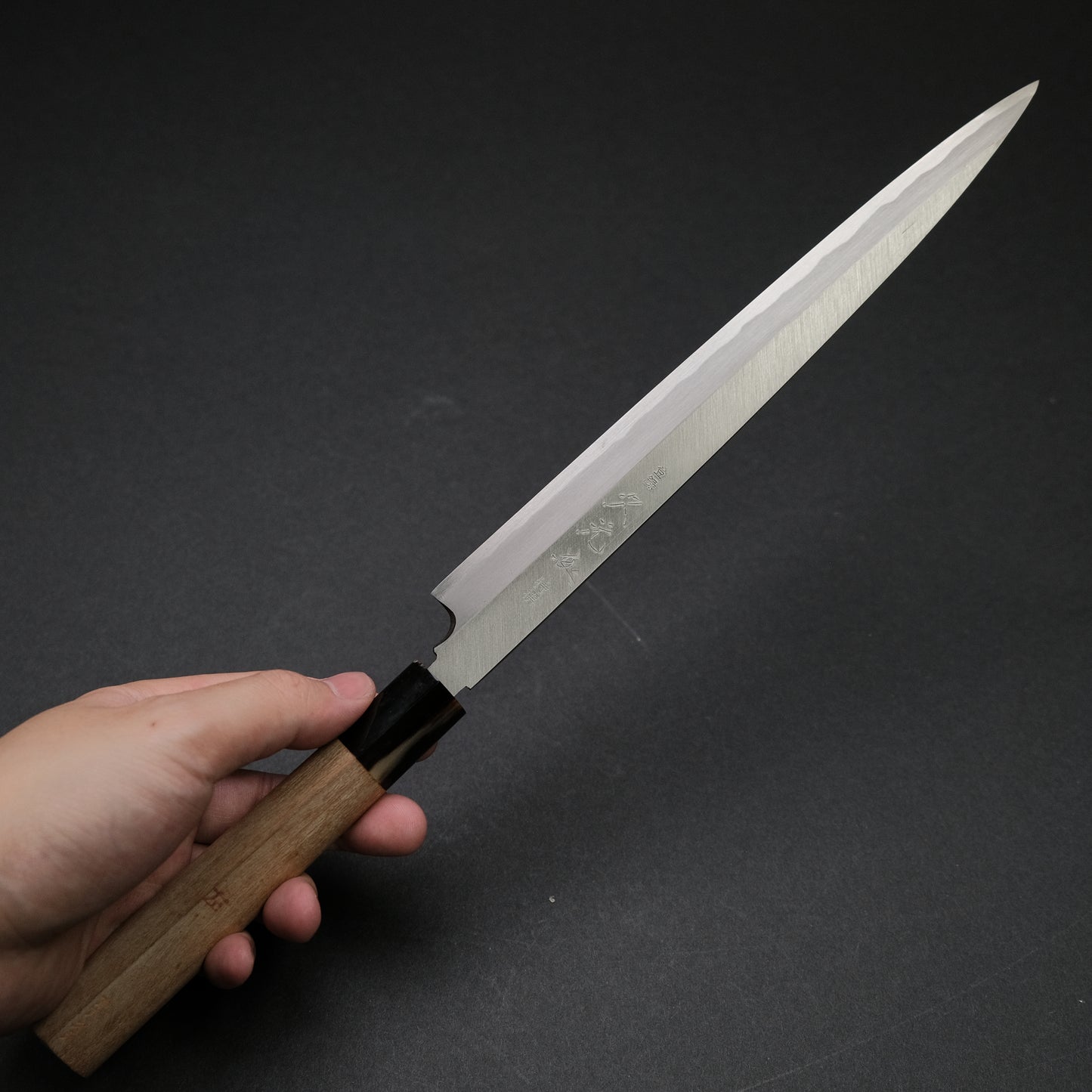 Morihei Hisamoto Vintage Left Handed Fugubiki 240mm Magnolia Handle (Carbon)