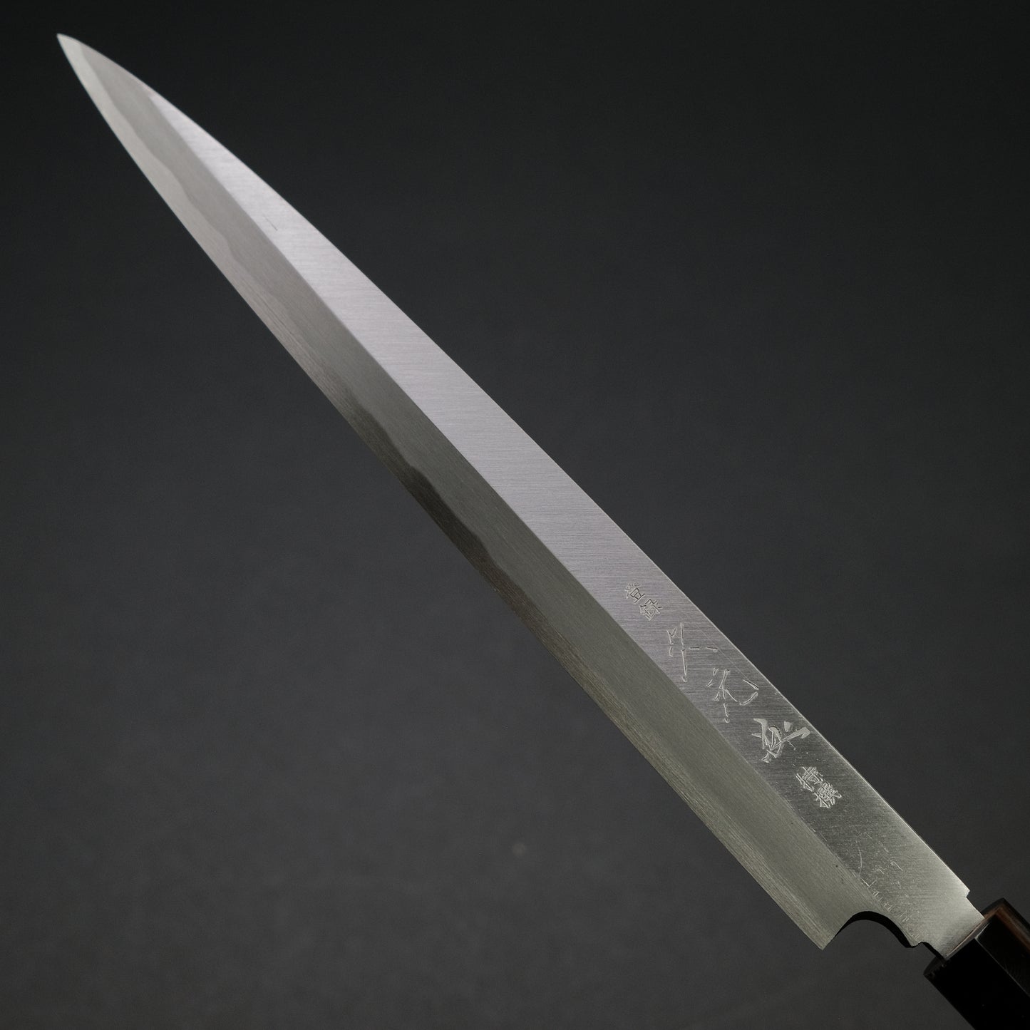 Morihei Hisamoto Vintage Left Handed Fugubiki 240mm Magnolia Handle (Carbon)