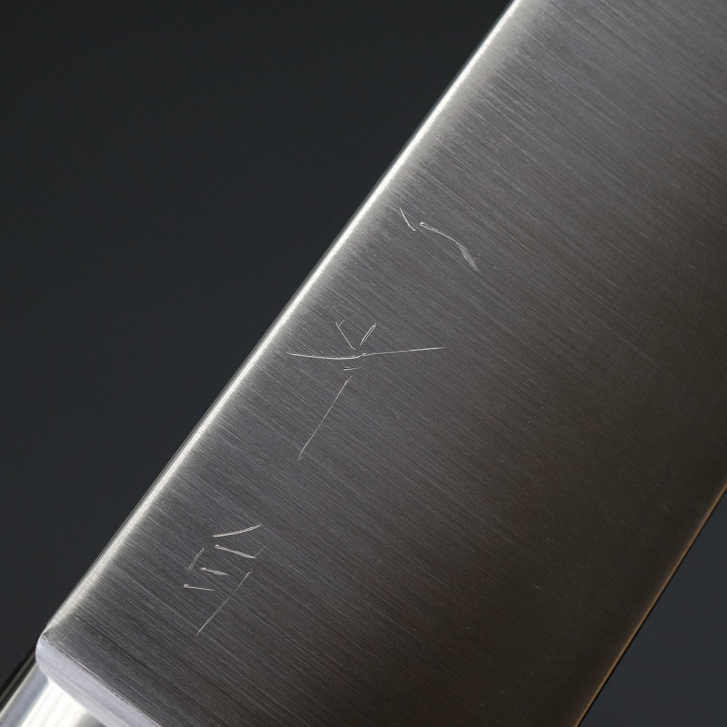 Hitohira Ashi White #2 Santoku 165mm Pakka Handle