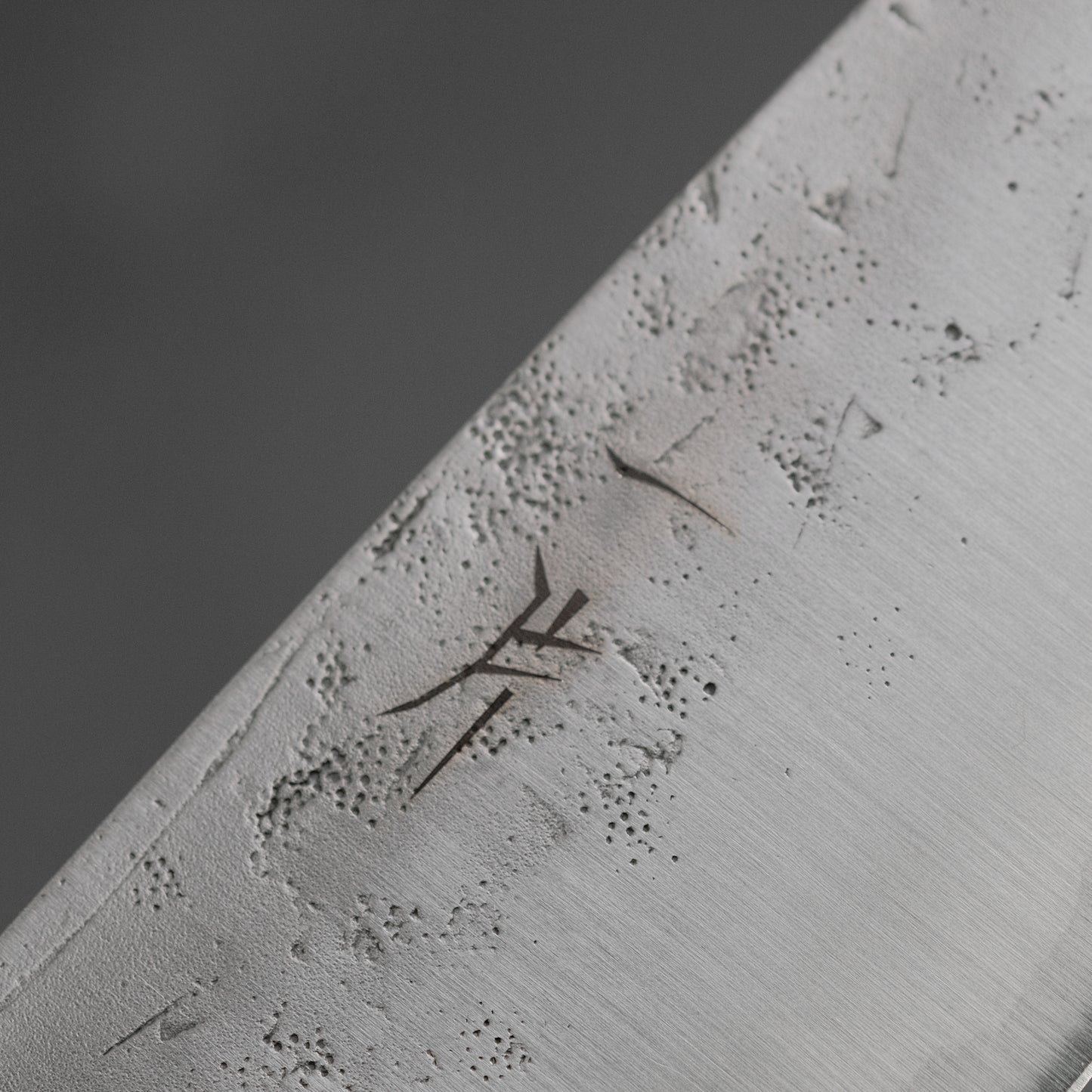 Hitohira Futana SLD Nashiji Santoku 170mm Oak Handle