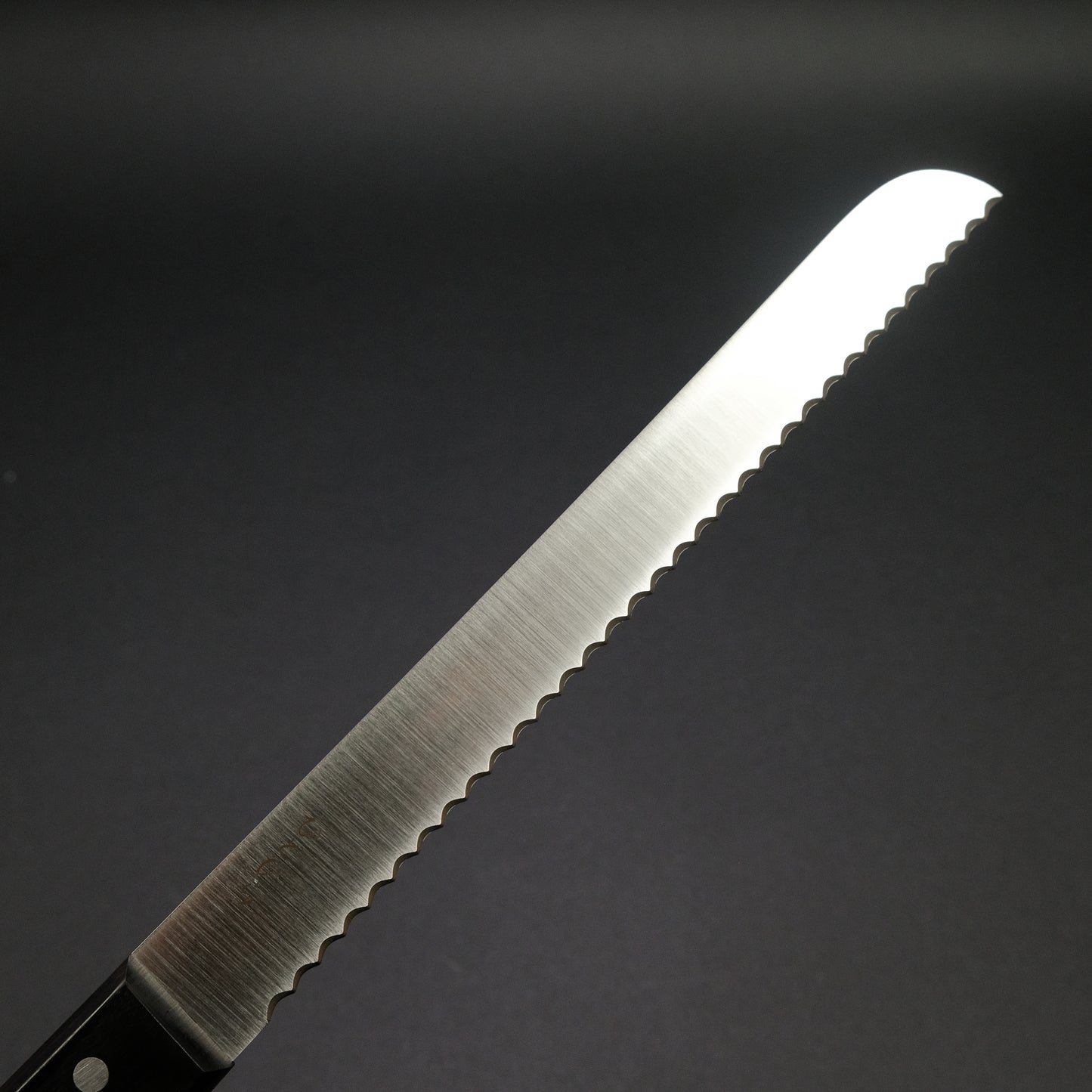 Hitohira Hiragana Bread Knife 250mm Pakka Handle