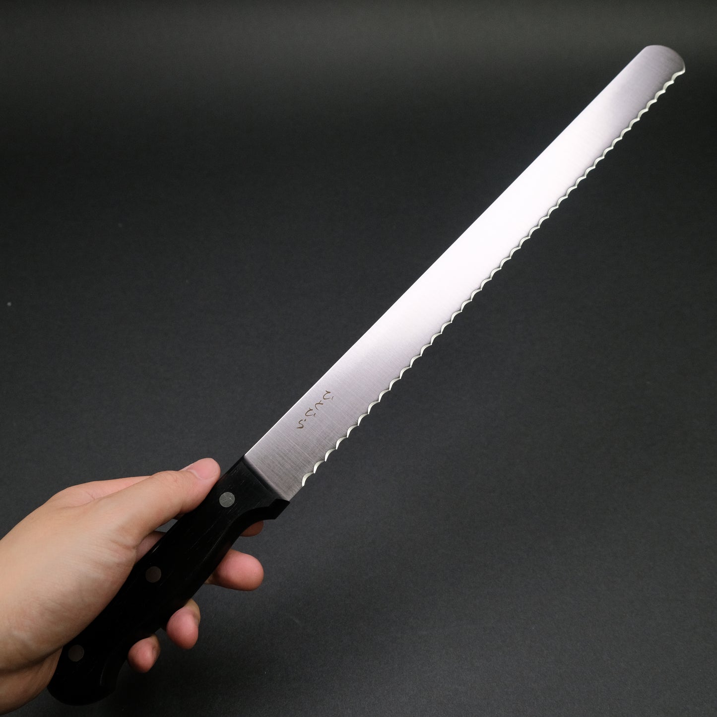 Hitohira Hiragana Bread Knife 300mm Pakka Handle