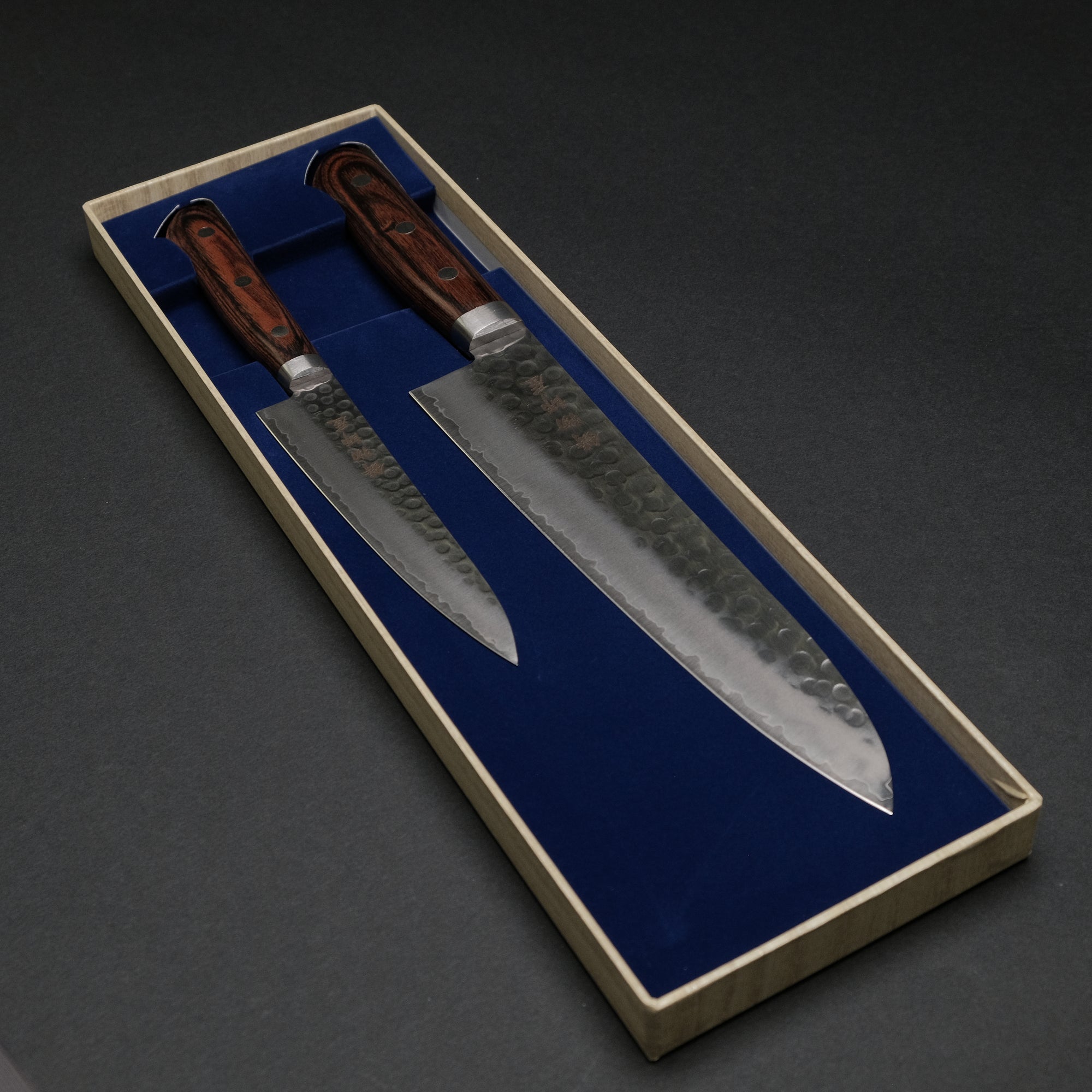 Hitohira Imojiya HG Tsuchime Knife Set (Petty 135mm &amp; Gyuto 210mm)