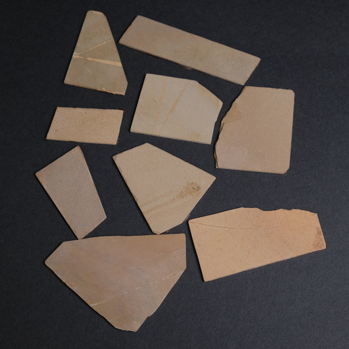 Hitohira Picked Narutaki Jizuya Finger Stone 100g (with Washi Paper)