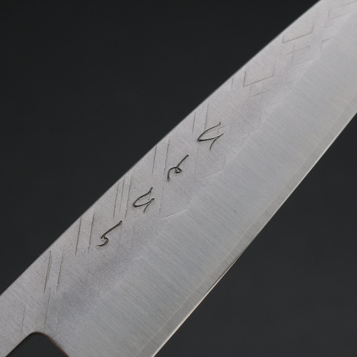 Hitohira TD SLD Tsuchime Petty 135mm Walnut Handle