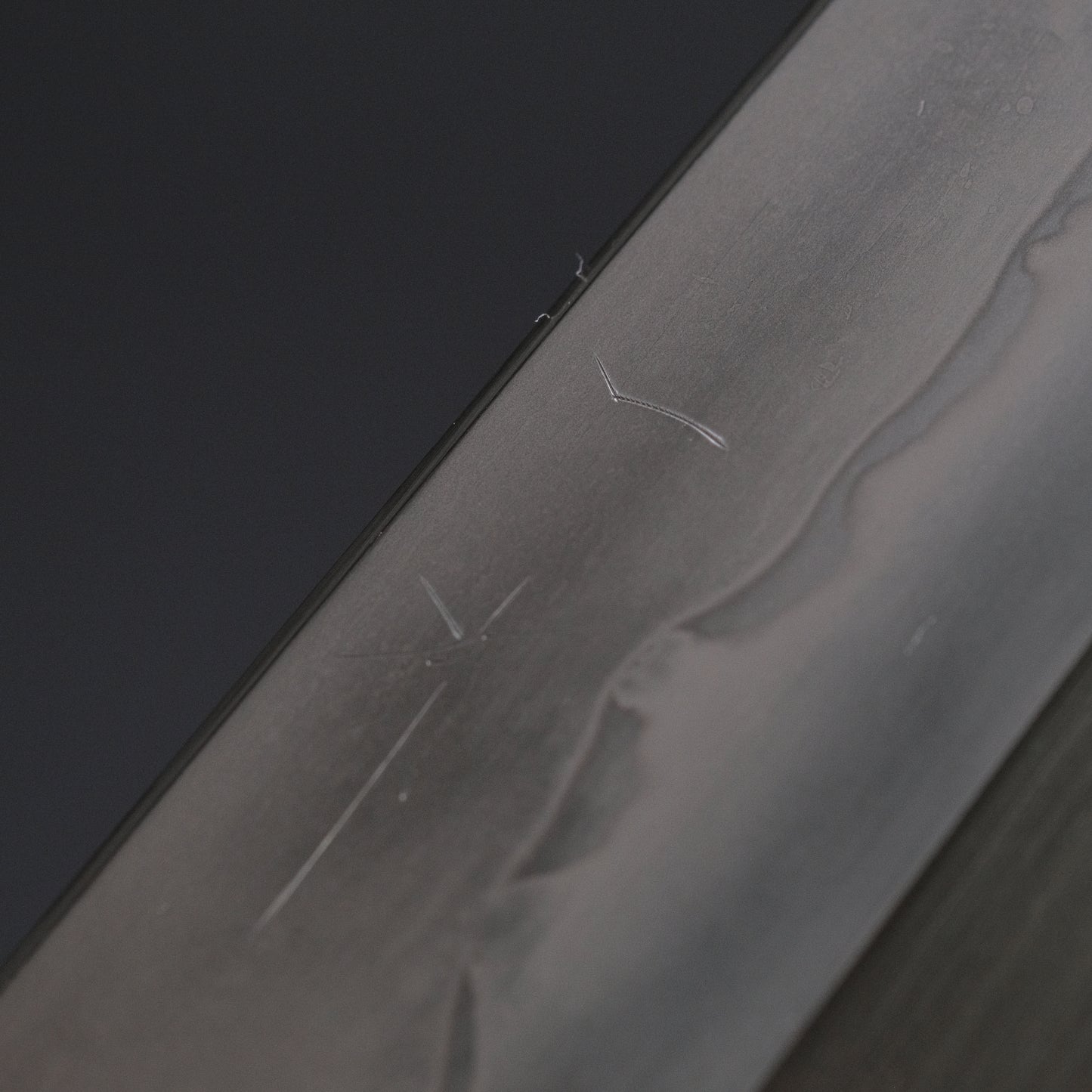 Hitohira Togashi White #1 Sanbonsugi Mizu Honyaki Gyuto 240mm Taihei Makassar Ebony Handle (#125/ Saya)