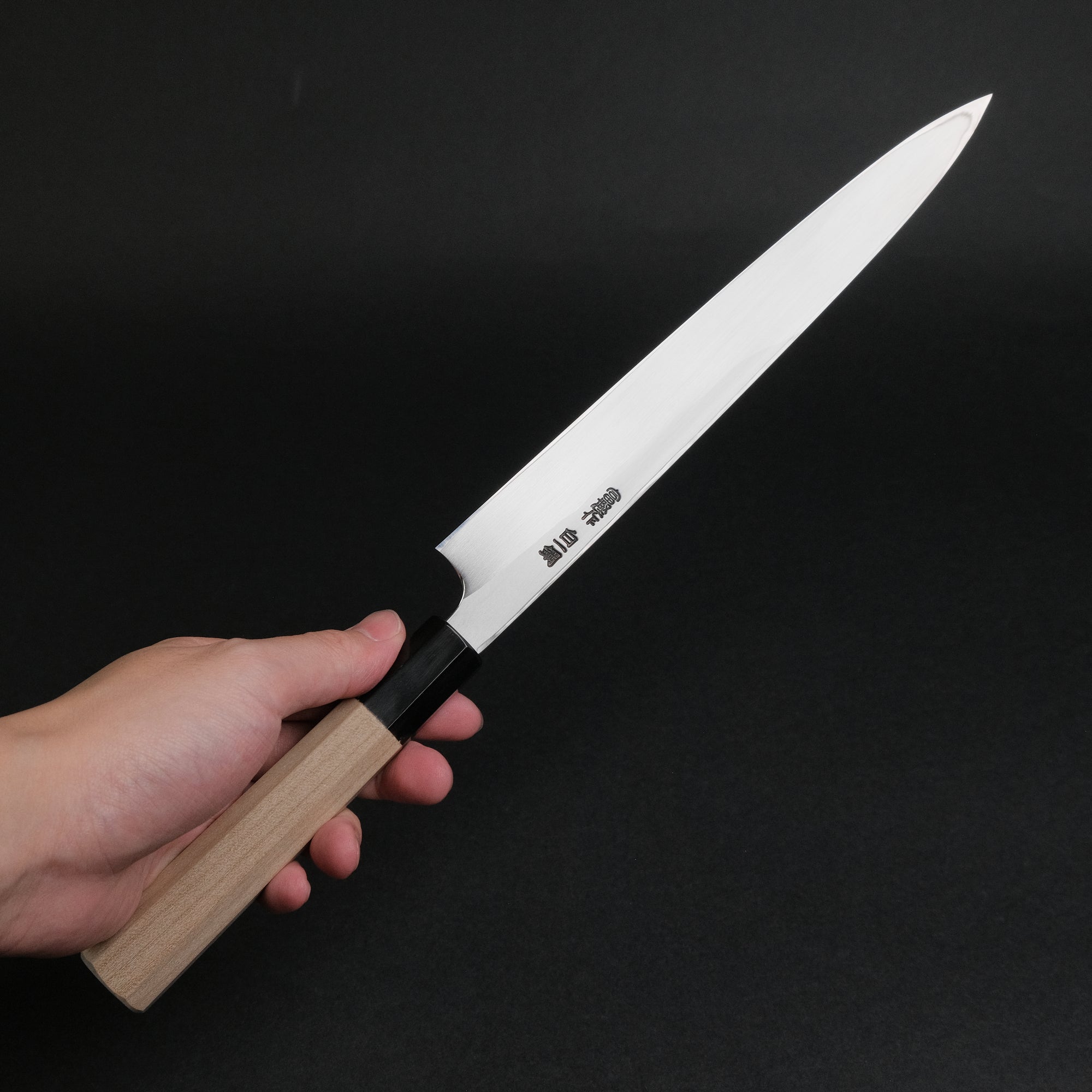 Hitohira Togashi White 