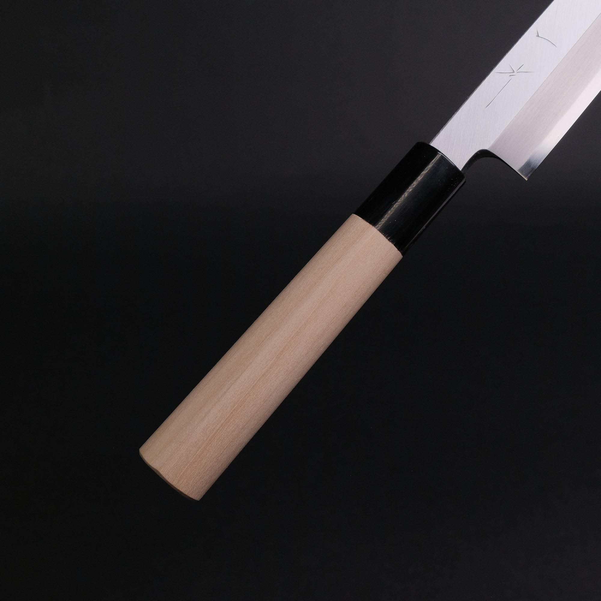 Hitohira Togashi White 