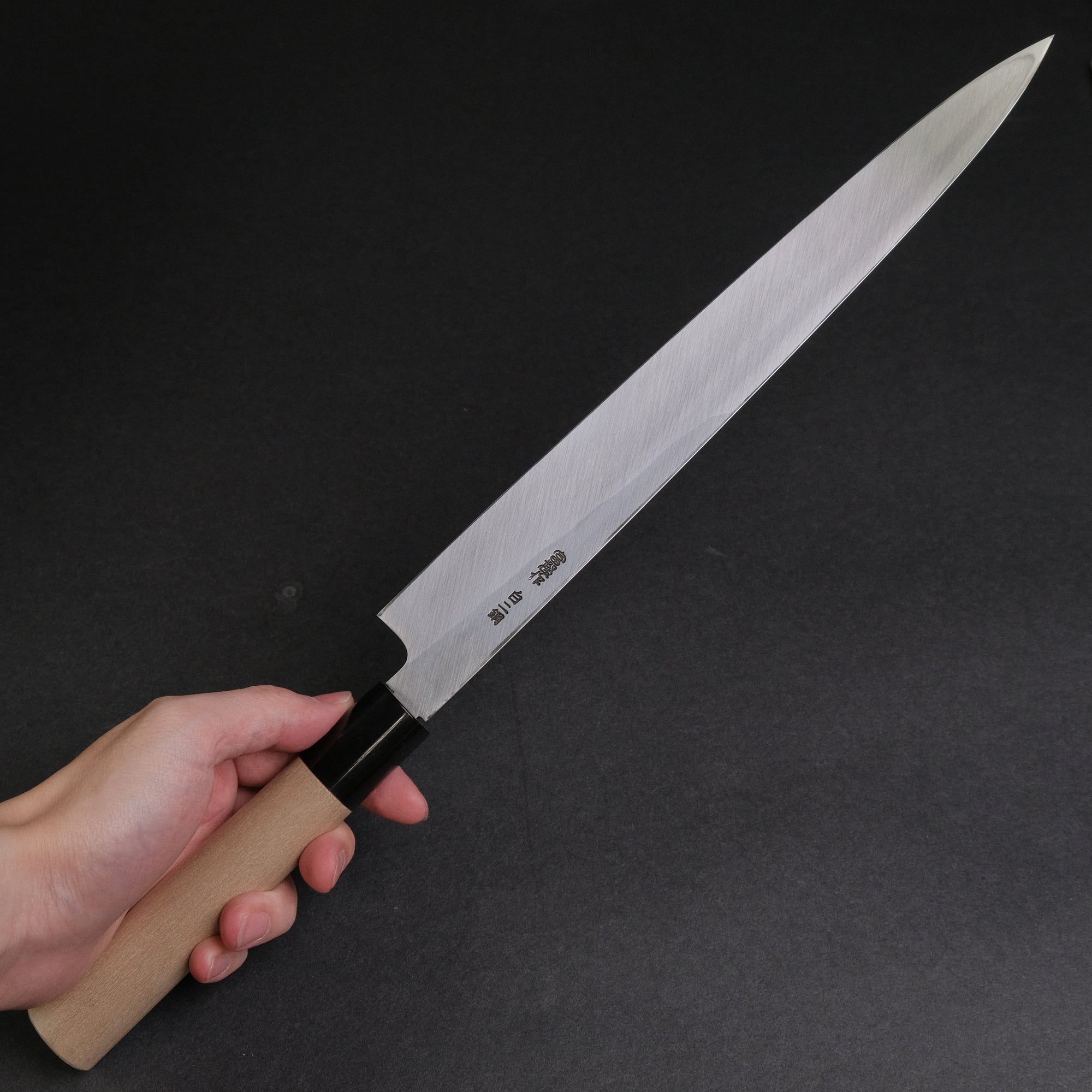 Hitohira Togashi White 