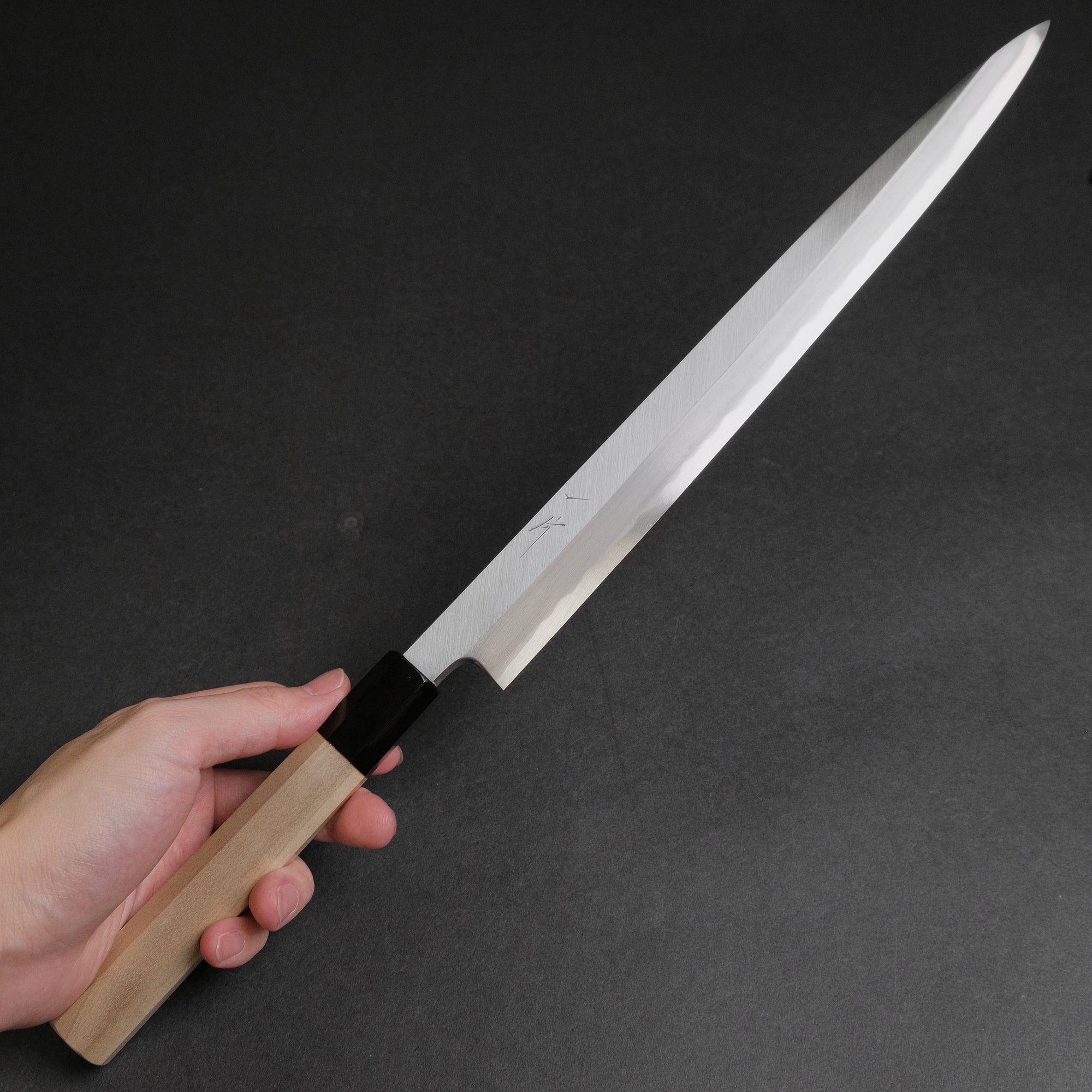 Hitohira White 