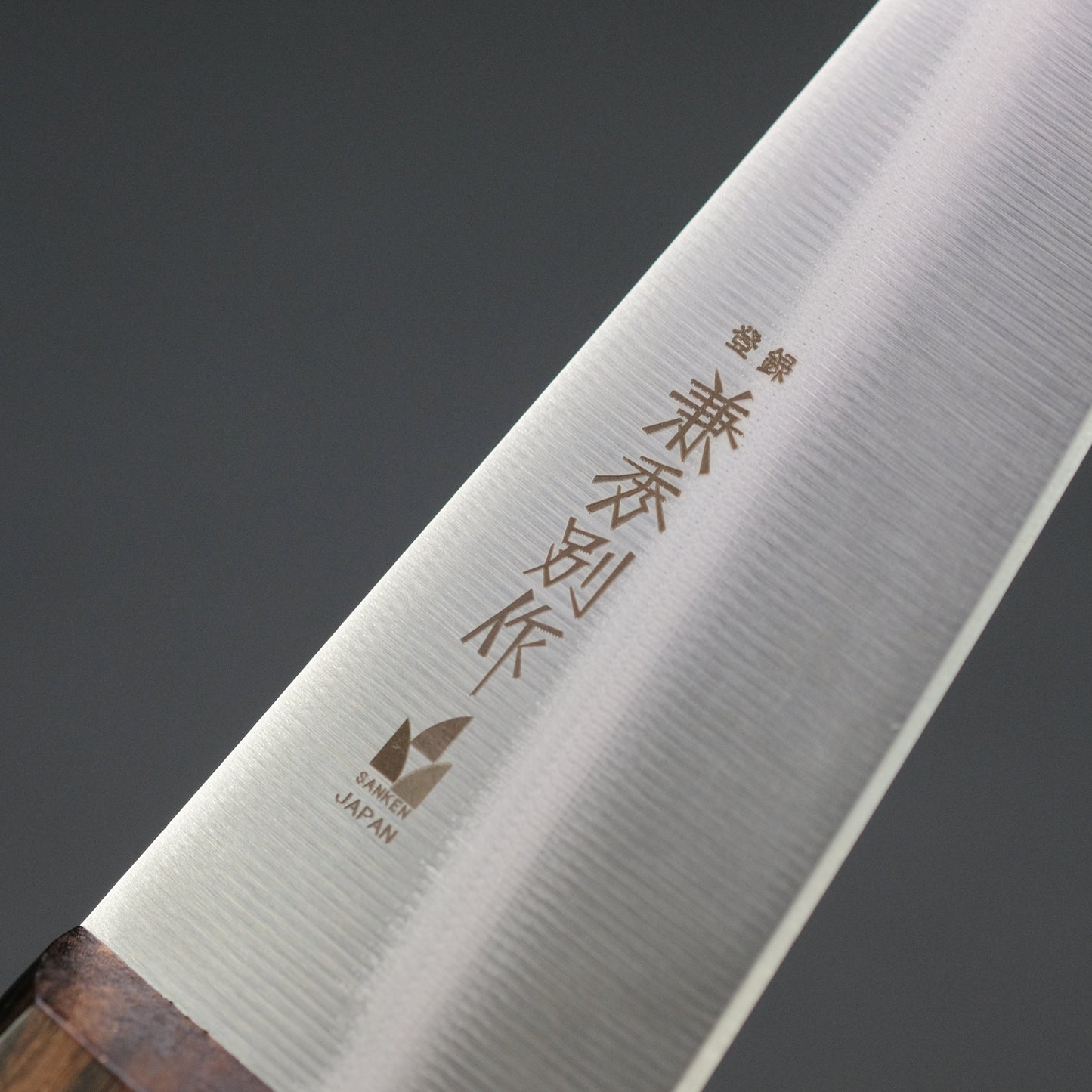 Kanehide Bessaku Honesuki Kaku 150mm Rosewood Handle
