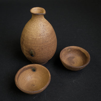 Shinohara Sake Set with Kiri Box (Kiseto)