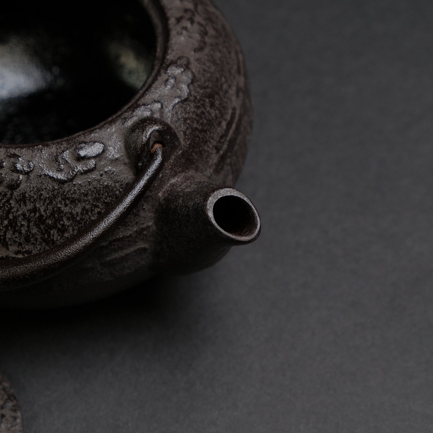 Komon Yamagata Imoto Kofu ( Tea Pot)