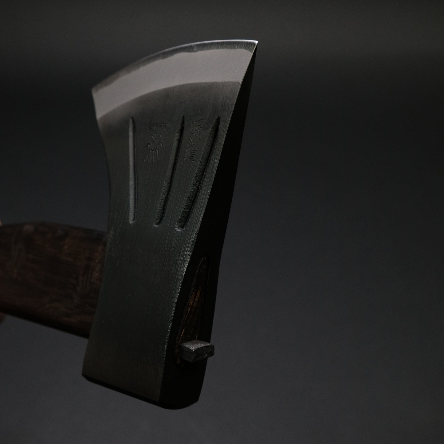 Mizuno Hand Axe