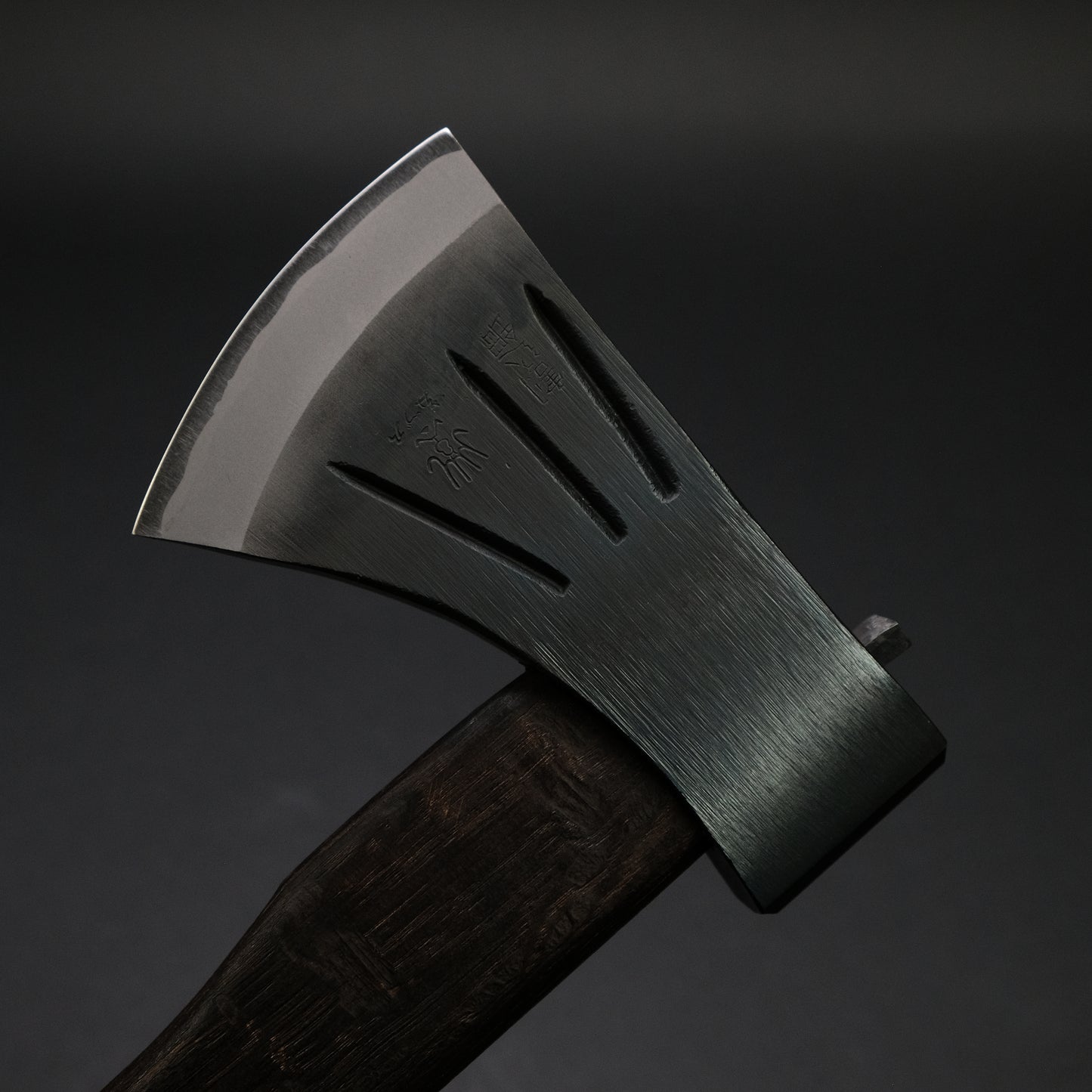 Mizuno Hand Axe