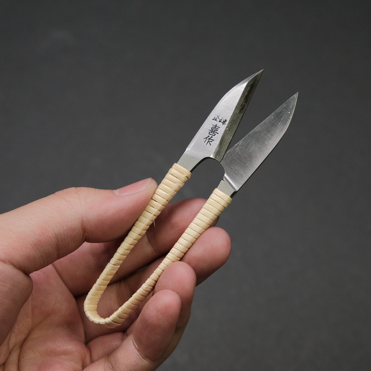 Morihei Kisaku Nigiri Thread Shears 105mm (Kiri Box)