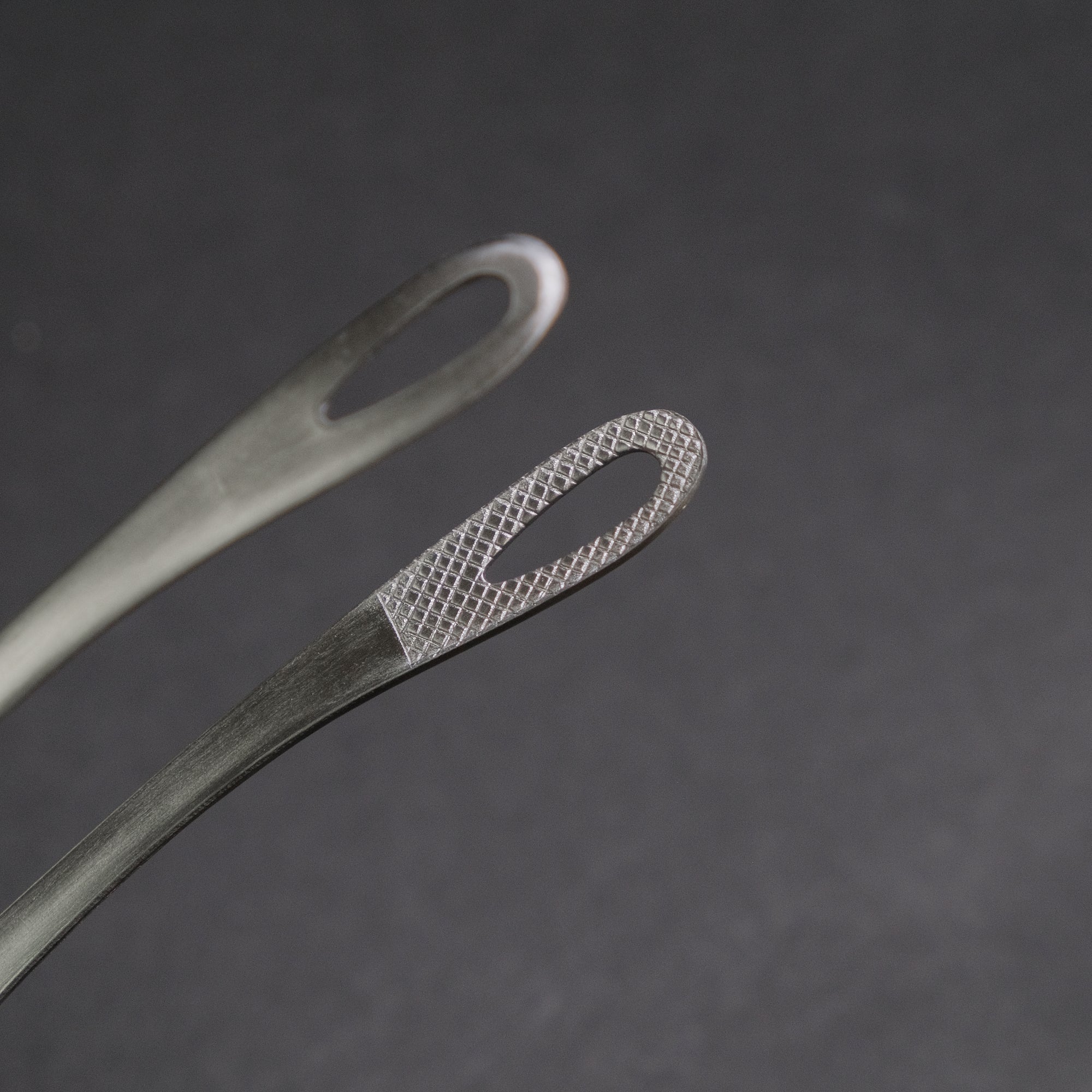 Senbudo Stainless Steel Barbecue Tongs with Bolster