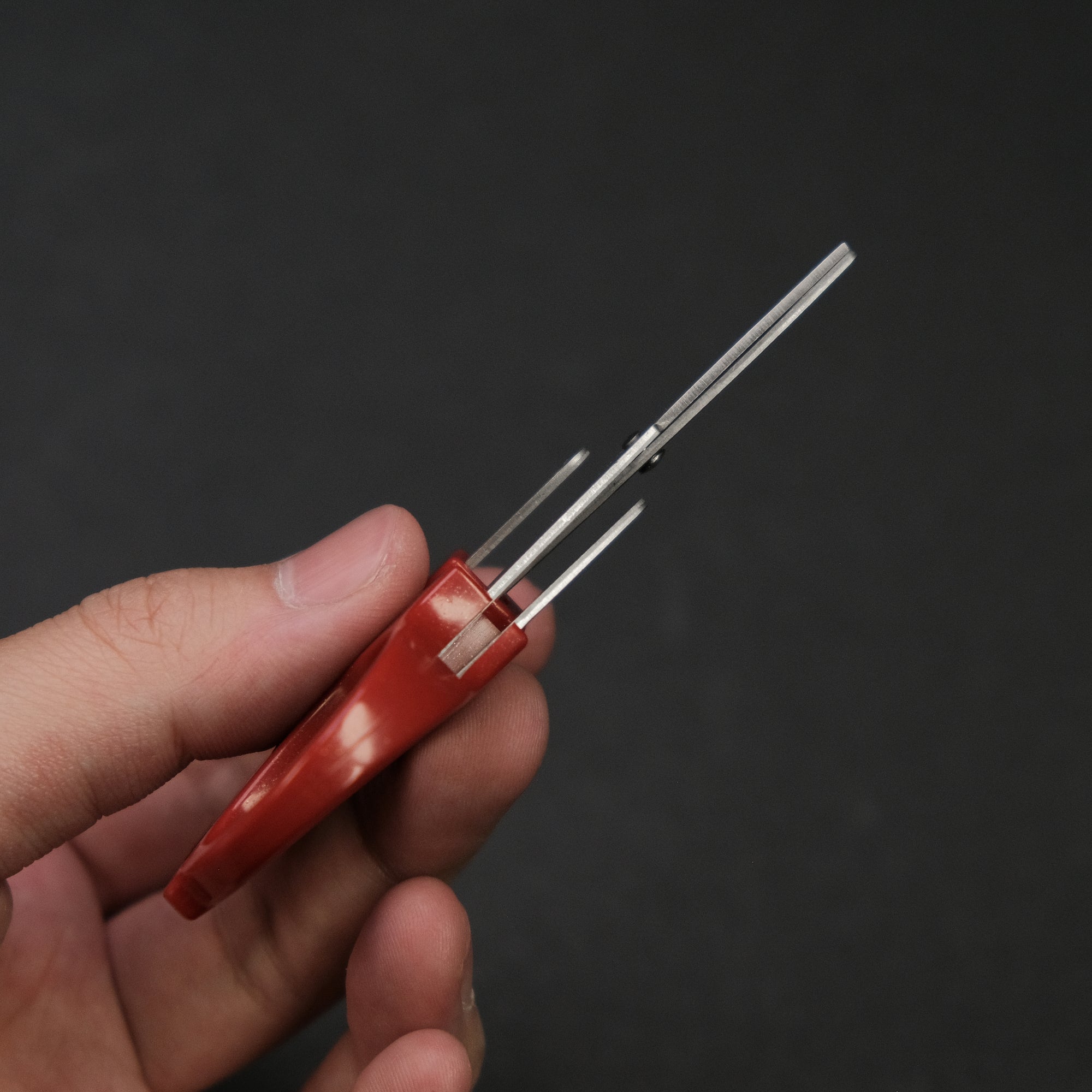 Yoshida Megane Folding Shears (Glittery Red)