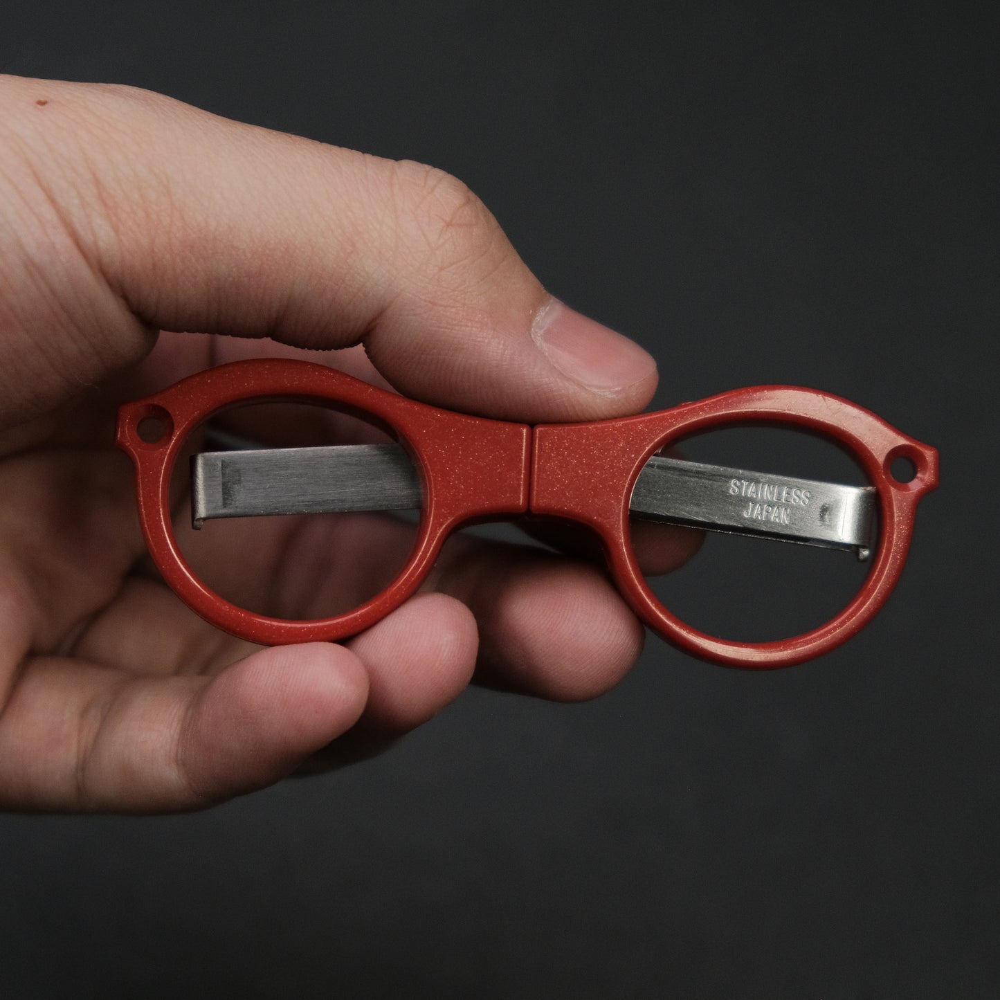 Yoshida Megane Folding Shears (Glittery Red)