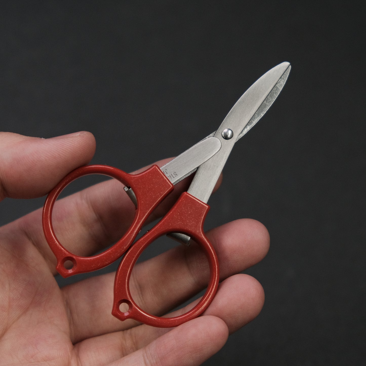Yoshida Megane Folding Shears (Glittery Red)