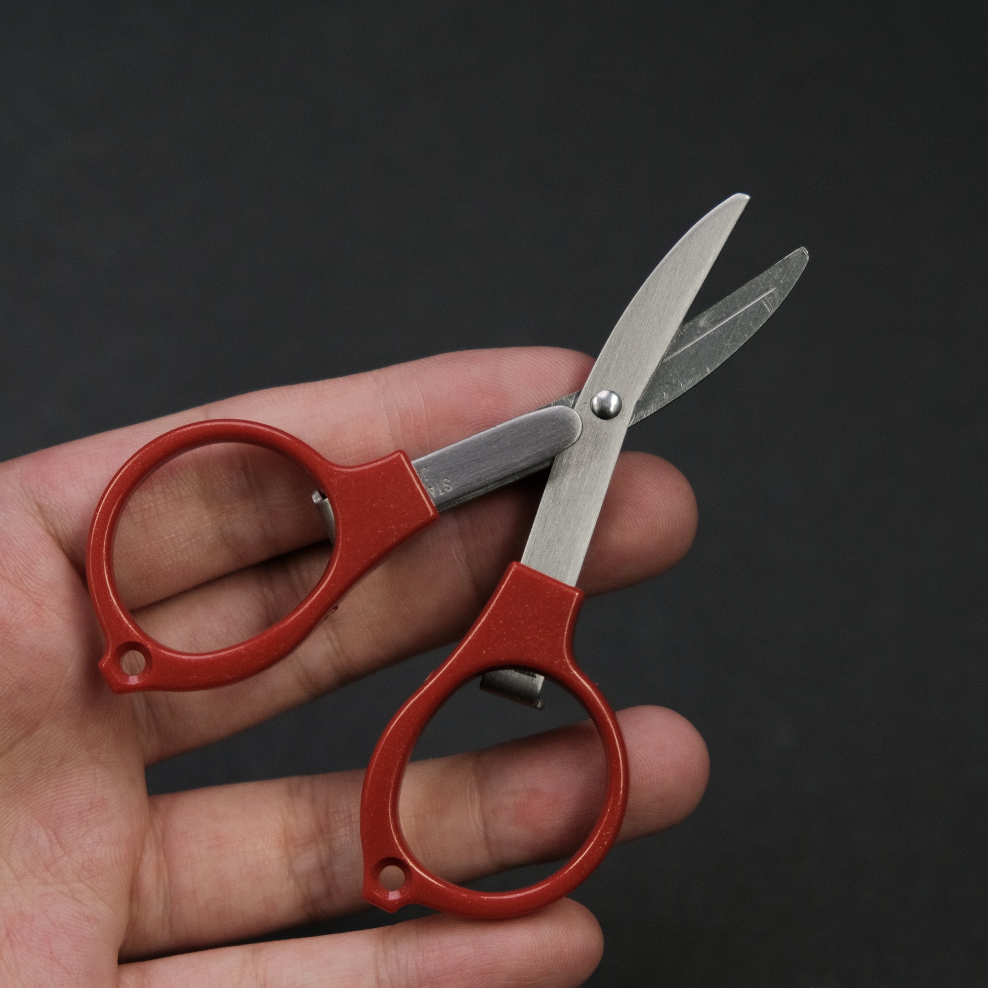 Yoshida Megane Folding Shears (Glittery Red)