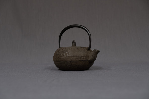 Komon Yamagata Imoto Kofu ( Tea Pot)